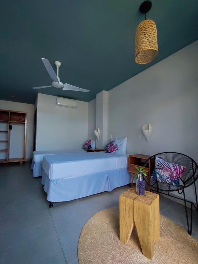 Alive Beach House Transito Exterior photo